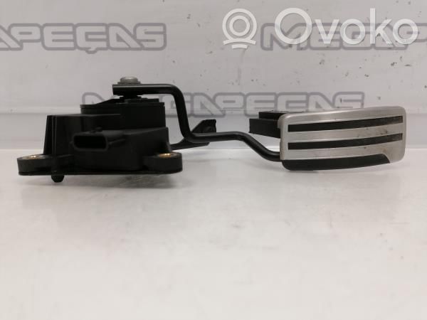 Nissan Qashqai+2 Pedal del acelerador 