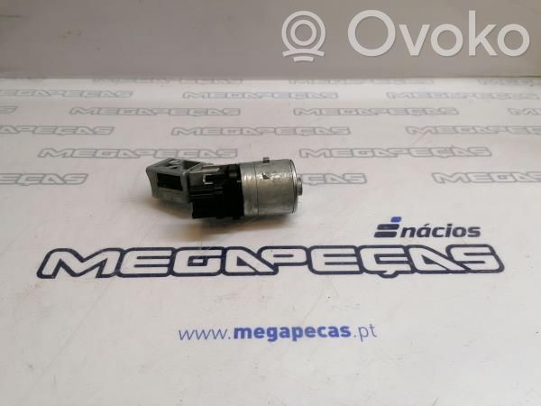 Užvedimo spynelė   36410600