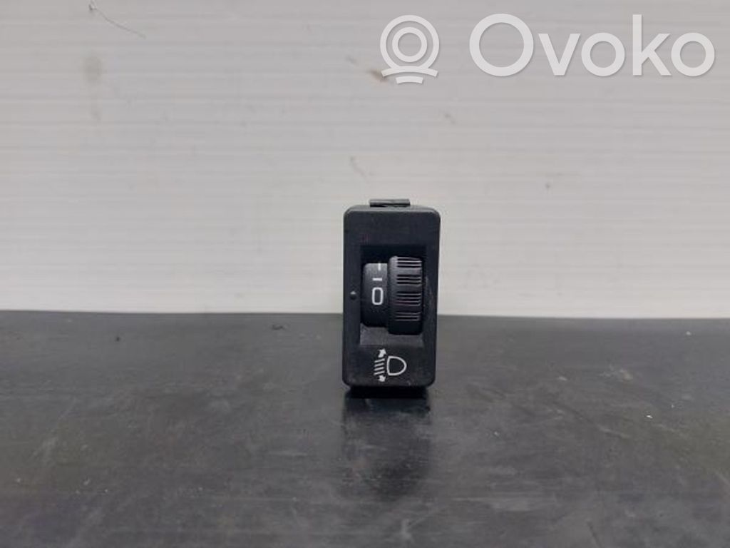 Light switch   9801662777