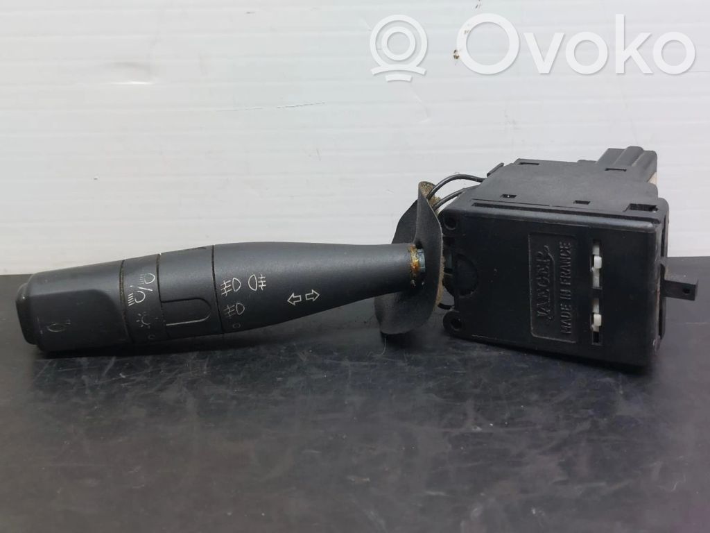 Citroen Saxo Interruptor/palanca de limpiador de luz de giro 