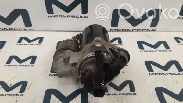 Opel Corsa D Starteris 