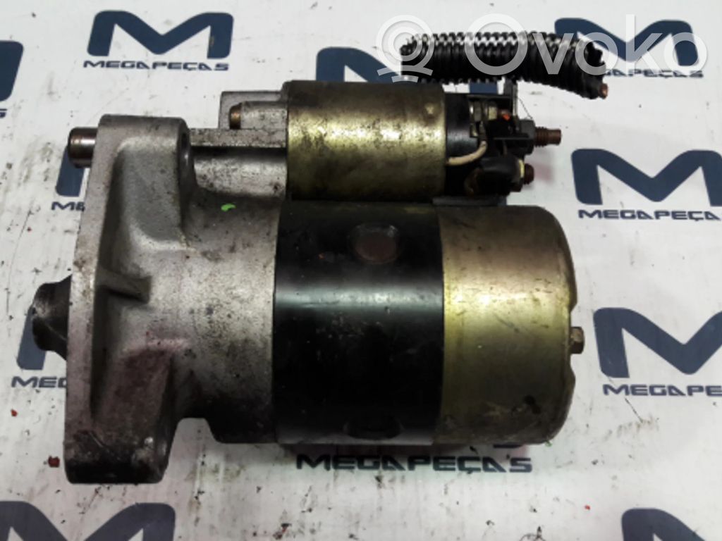 Starteris   M002T