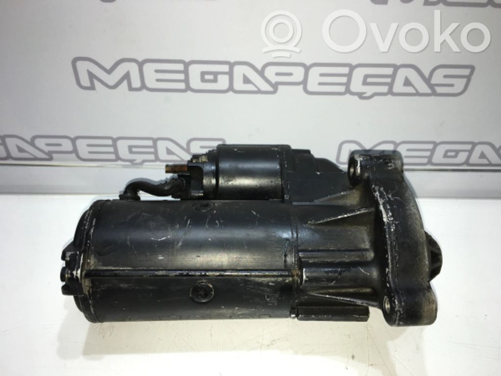 Starteris   D7R2