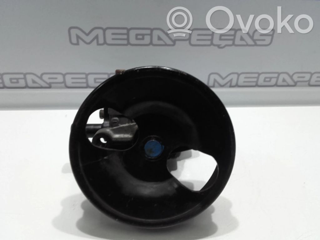 Mitsubishi Colt Power steering pump 
