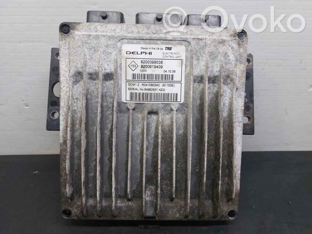 Unidad de control/módulo del motor   8200399038