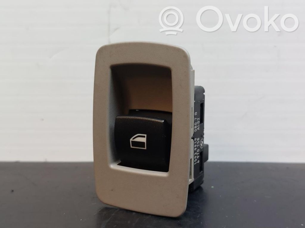 BMW 1 E81 E87 Electric window control switch 