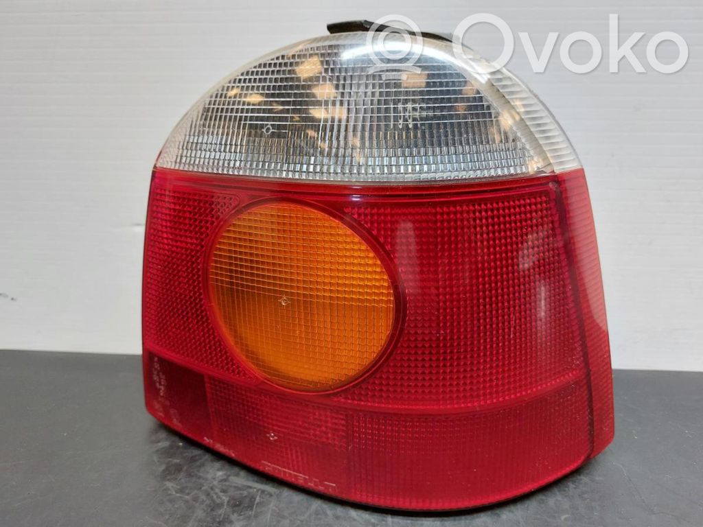 Lampa tylna