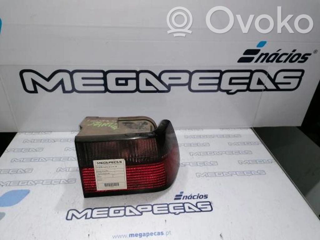 Citroen Xantia Takaluukun takavalot 