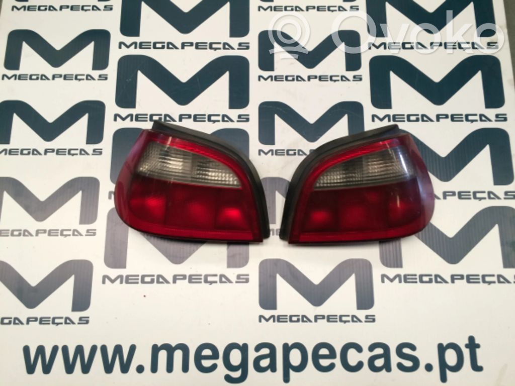 Renault Megane I Takaluukun takavalot 