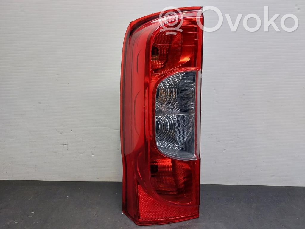 Fiat Qubo Tailgate rear/tail lights 