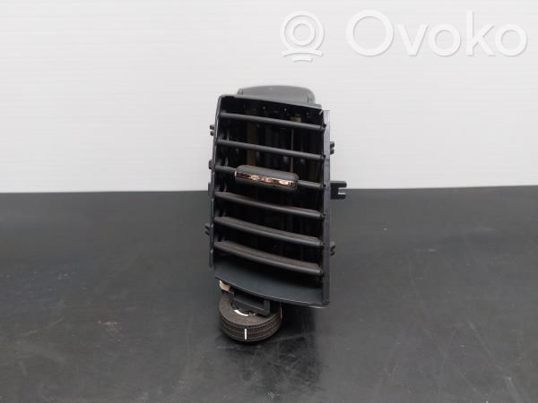 Opel Zafira B Grille d'aération centrale