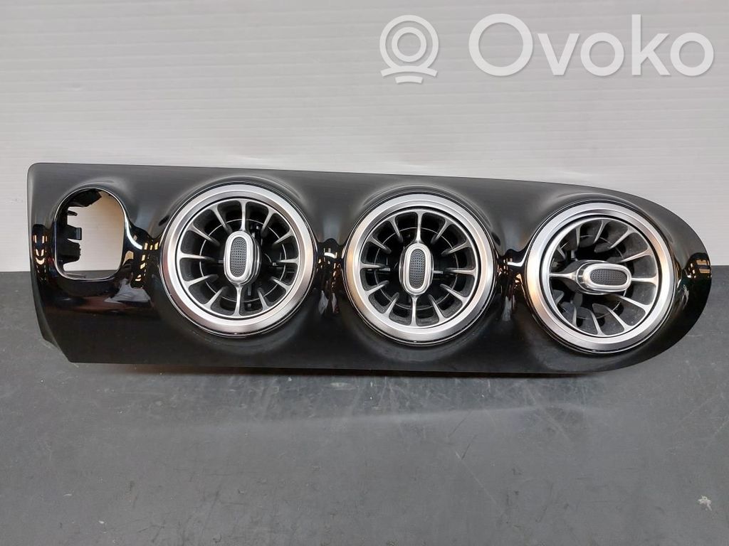 Mercedes-Benz A W177 Grilă ventilație centrală 