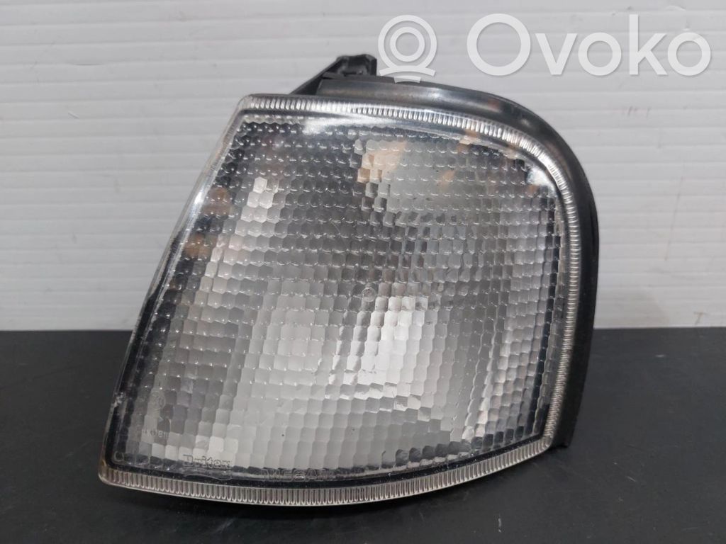 Nissan Primera Blinker vorne Stoßstange 