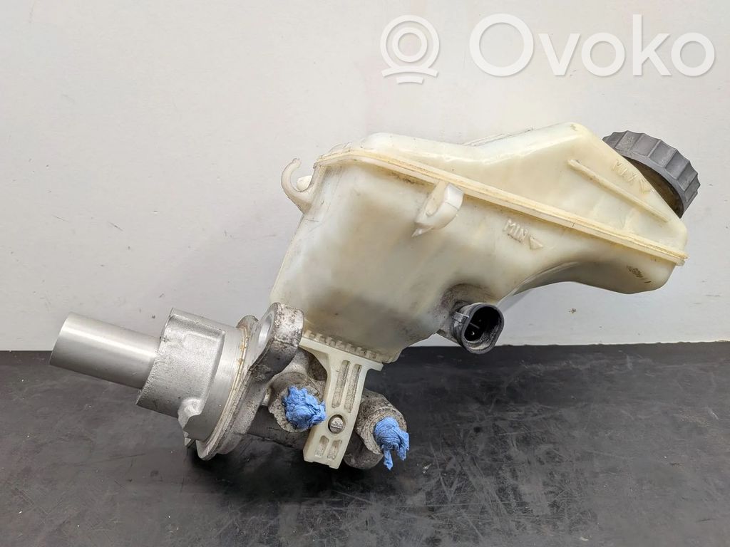 Opel Corsa D Główny cylinder hamulca 