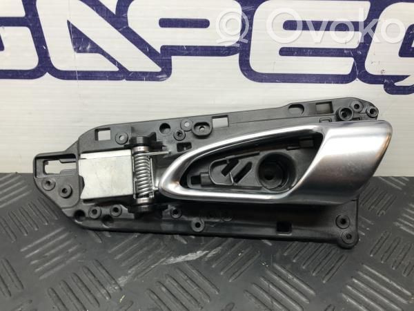 Porsche Cayenne (92A) Manecilla externa puerta trasera 