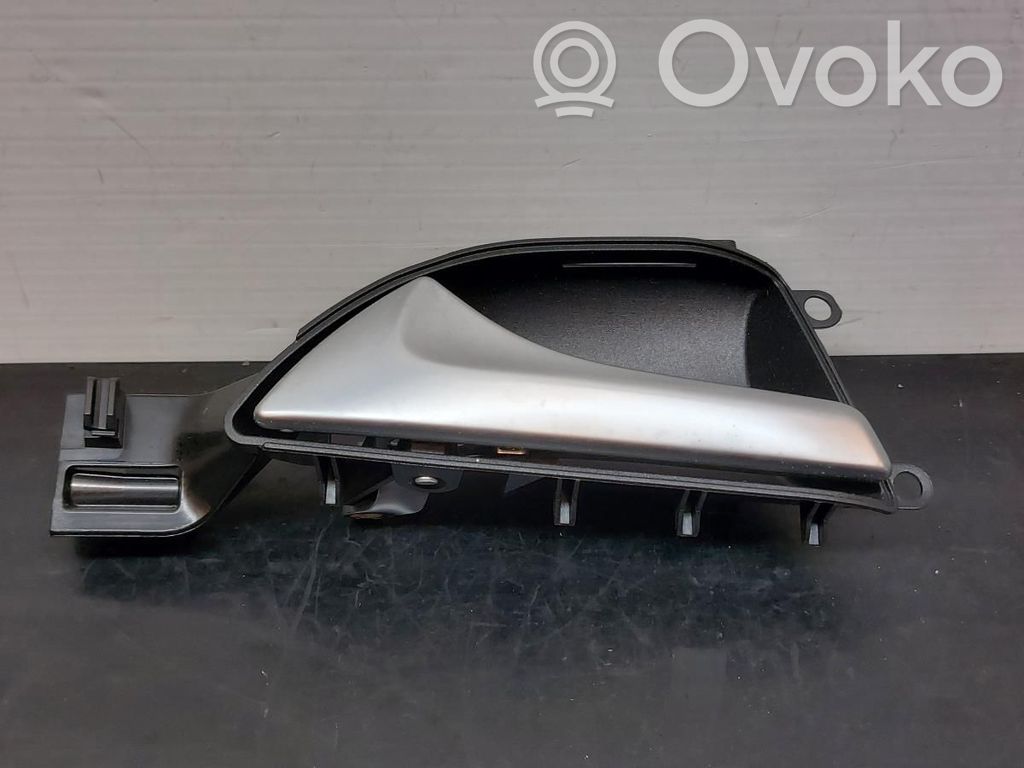 Mercedes-Benz A W176 Maniglia interna per portiera anteriore 