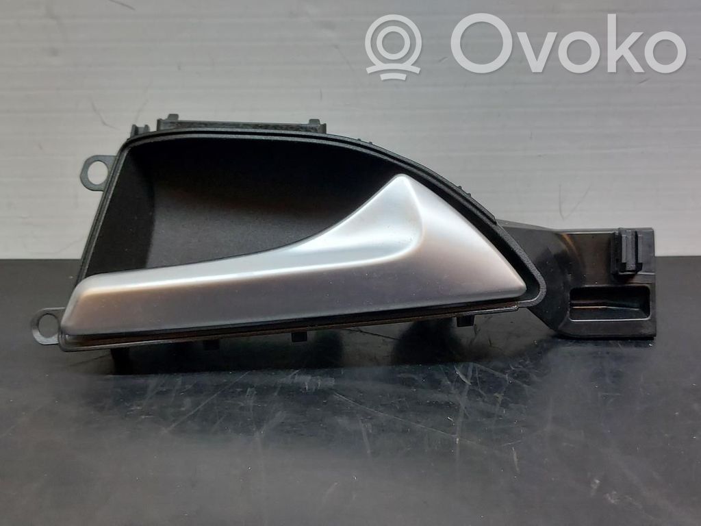 Mercedes-Benz A W176 Maniglia esterna/staffa portiera anteriore 