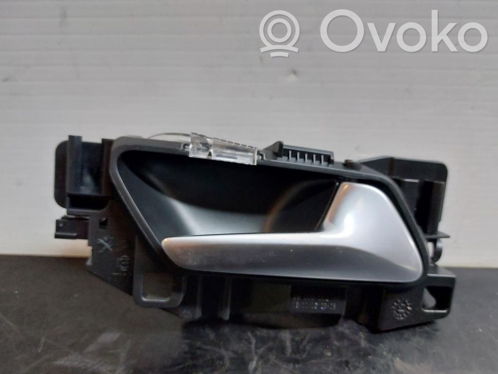 Peugeot 308 Etuoven ulkokahvan kehys