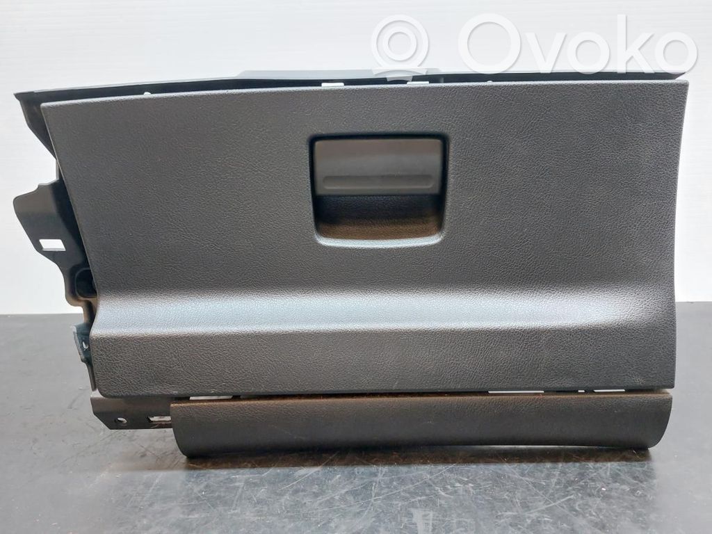 Guantera   9M21U06010,6M21U04406
