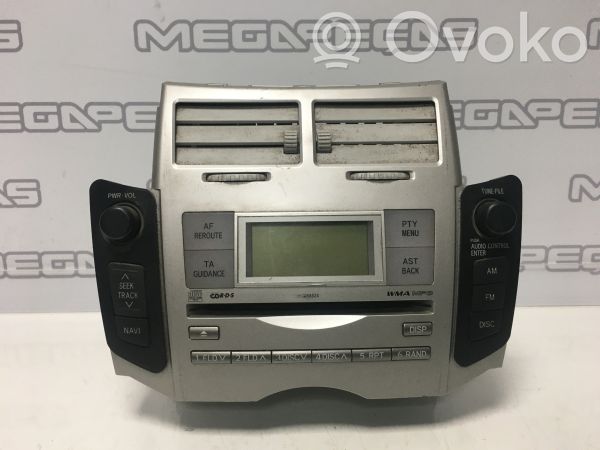 Toyota Yaris Unità principale autoradio/CD/DVD/GPS 