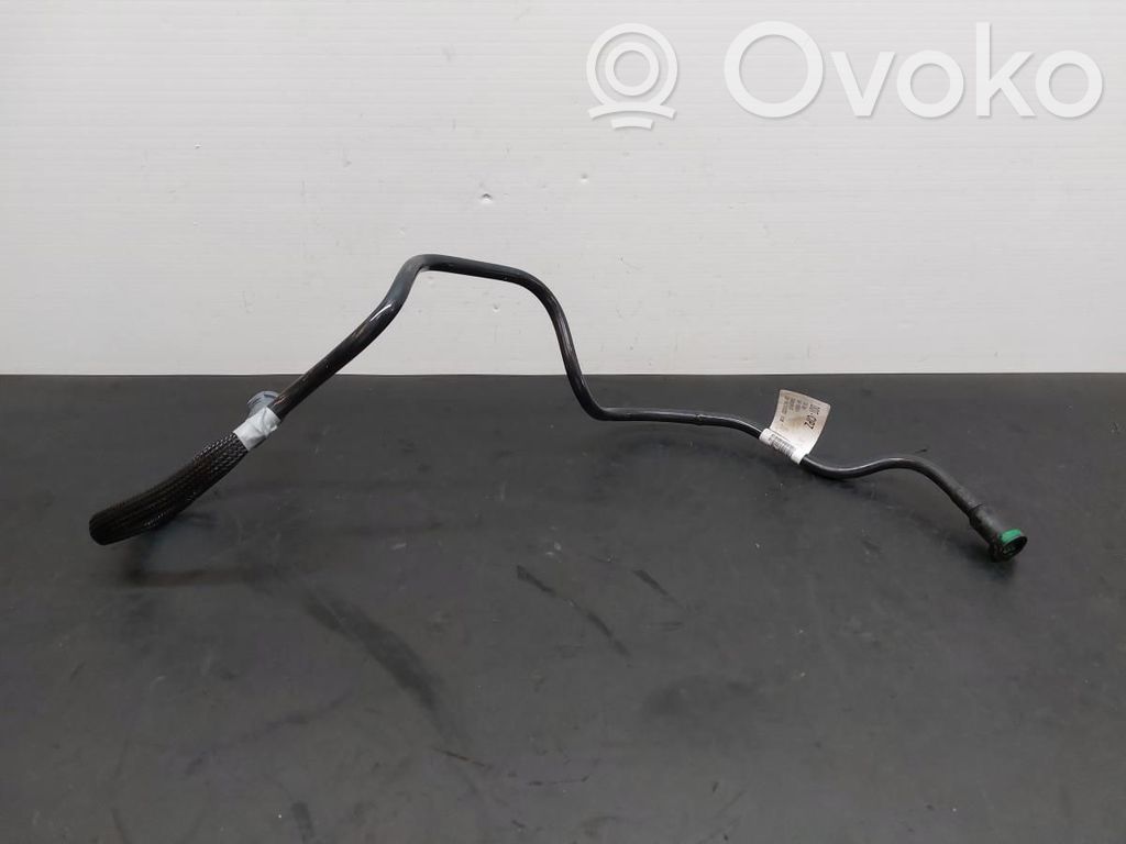 Opel Corsa F Tubo di riempimento dell’olio 