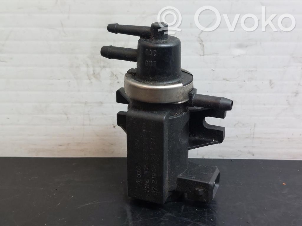 Volkswagen Golf IV Solenoid supapă turbosuflantă 