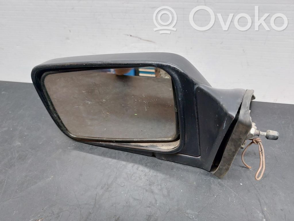 Nissan Bluebird Front door electric wing mirror 