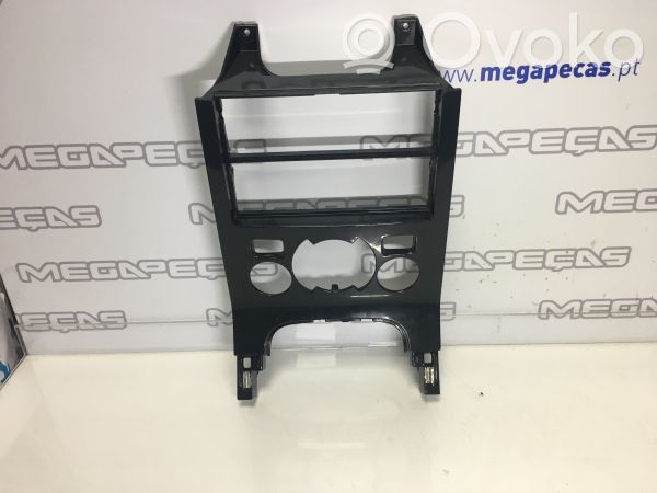 Peugeot 5008 Konsola środkowa / Radio / GPS 