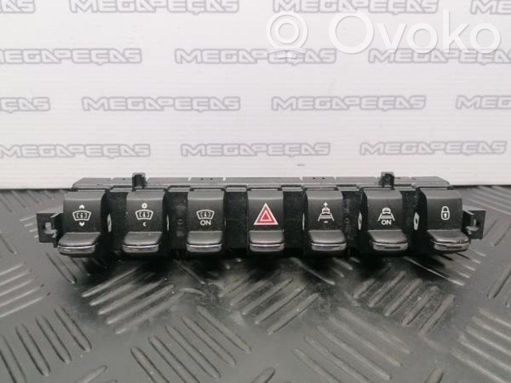 Peugeot 3008 I Interruptor de control multifunción 