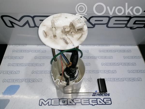 Pompe à carburant   0580203024,15776410