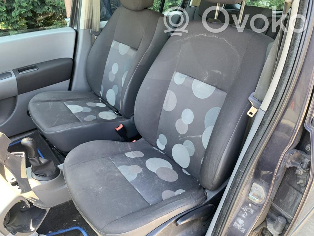 Renault Modus Seat set 