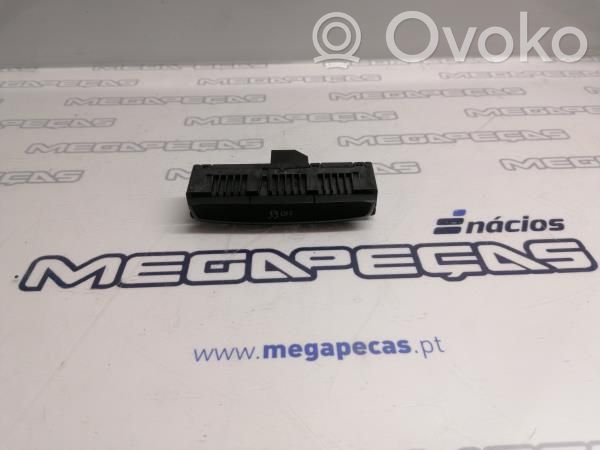 Bouton interrupteur programme de stabilité ESP   8K0959673F,028113125,271183000