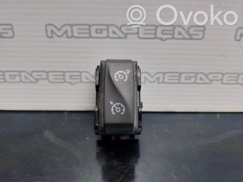 Renault Clio IV Multifunctional control switch/knob 