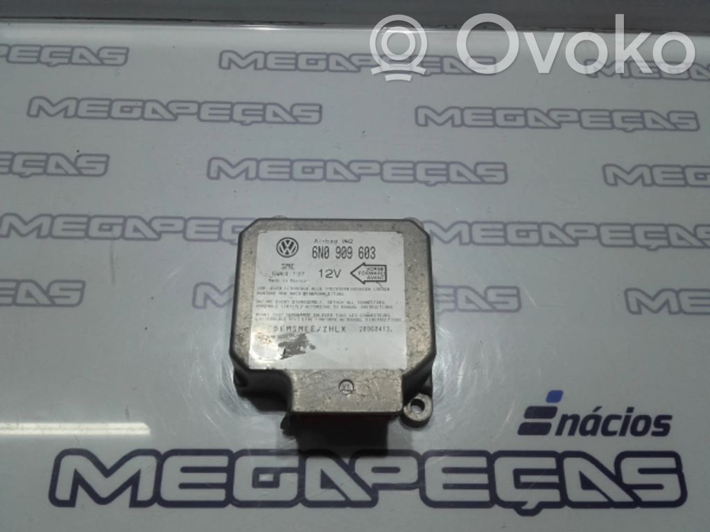Turvatyynyn ohjainlaite/moduuli   6N0909603
