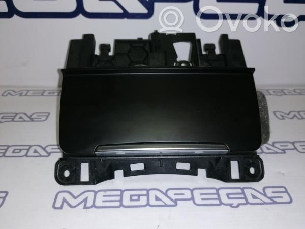 Cendrier   8K0857951