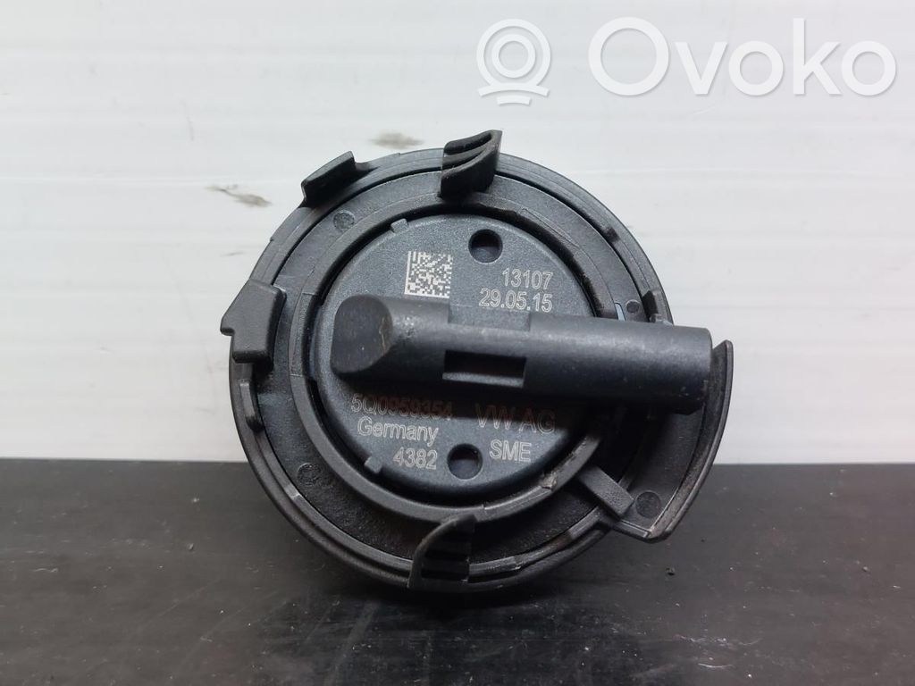 Volkswagen Golf VII Sensore d’urto/d'impatto apertura airbag