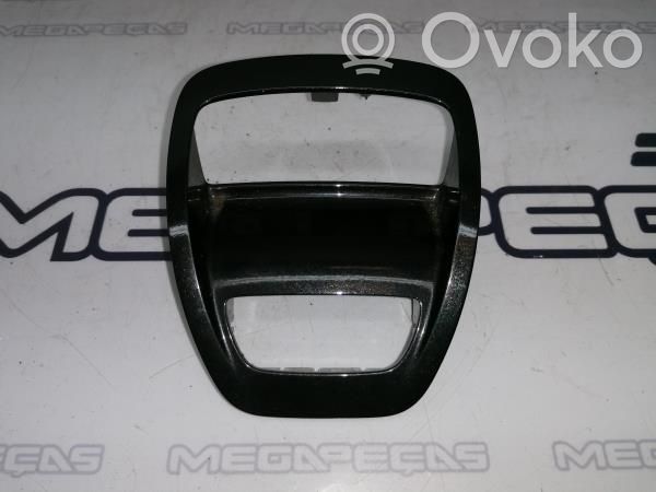Citroen C5 Konsola środkowa / Radio / GPS 