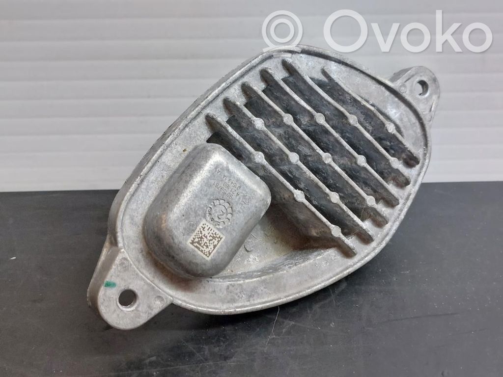 BMW 1 F40 Lastre de faros xenón 