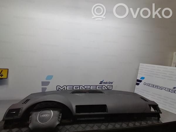 Audi A4 S4 B6 8E 8H Drošības spilvenu komplekts 