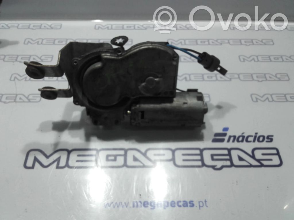 Motor del limpiaparabrisas trasero   90386268