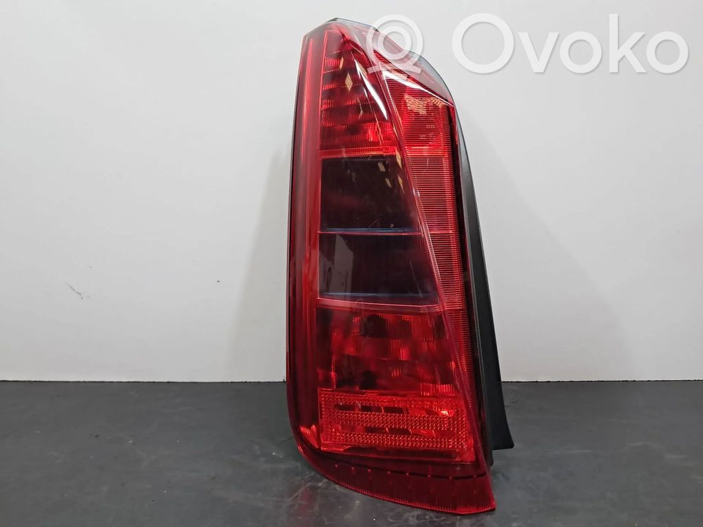 Lancia Musa Lampy tylnej klapy bagażnika 