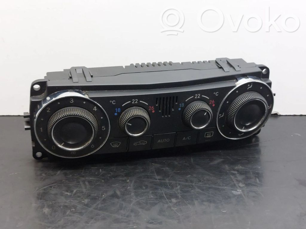 Mercedes-Benz C W203 Unitate control climatizare 