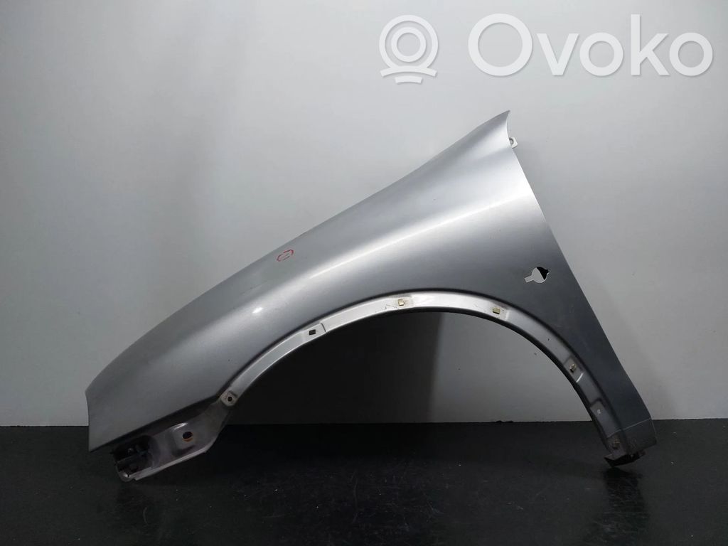 Opel Corsa B Sparnas 