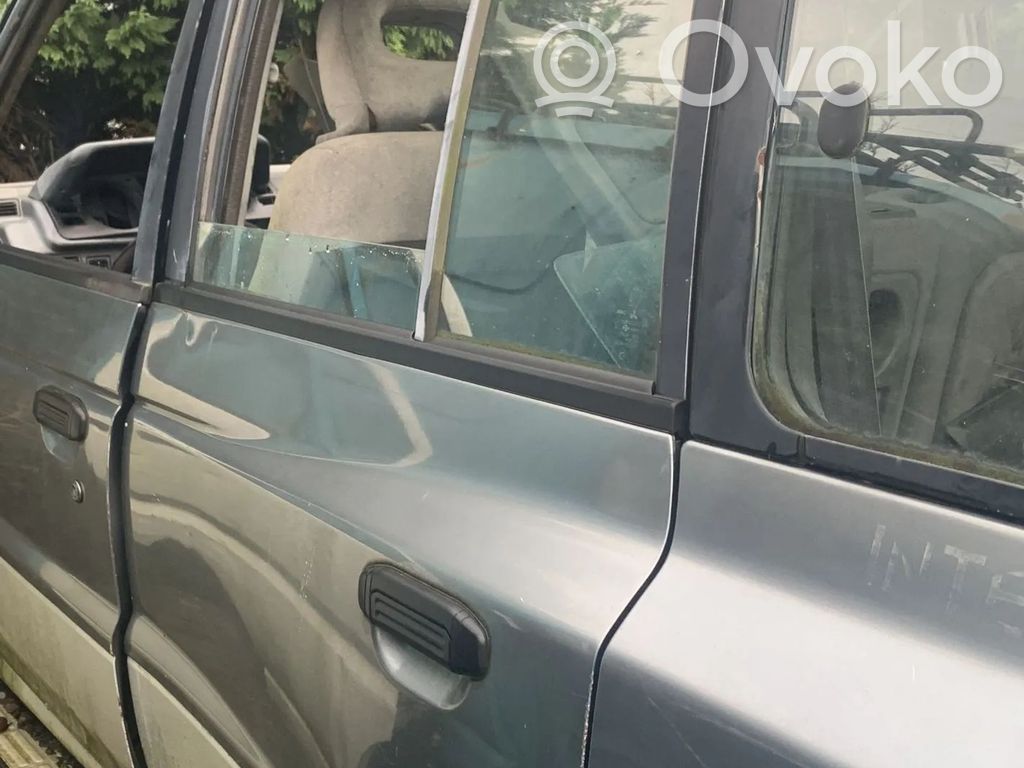 Mitsubishi Pajero Puerta trasera 