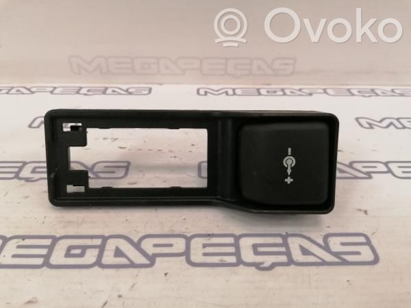 Allume-cigare   6949439