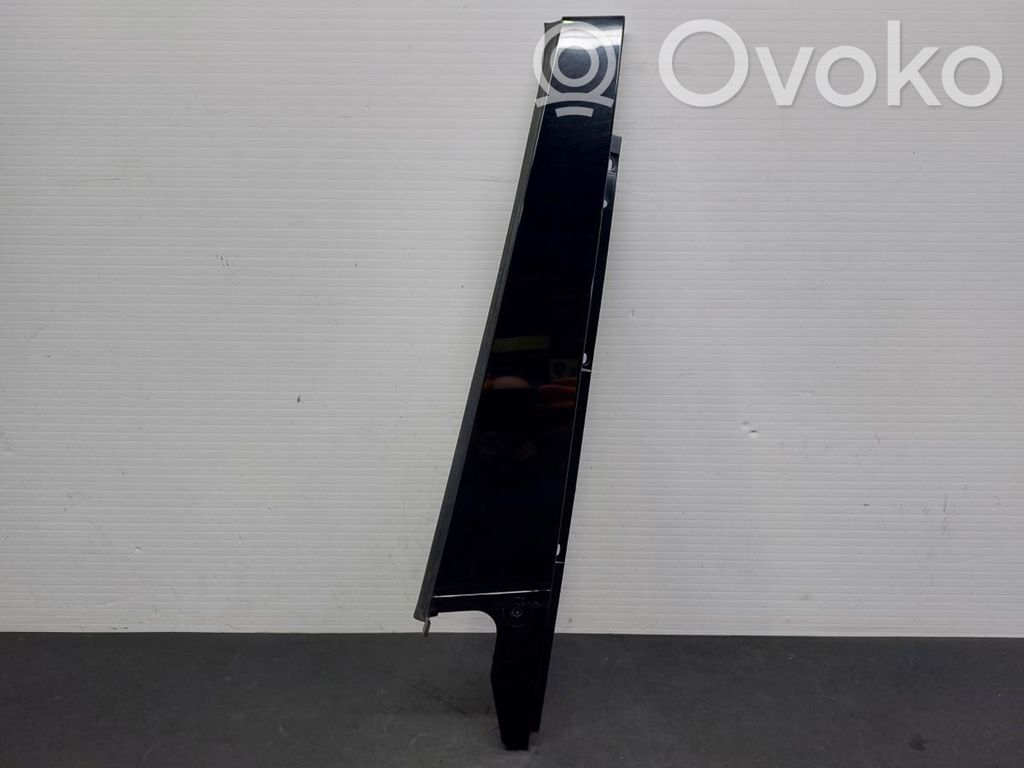 Listwa drzwi tylnych   8K0839901Q