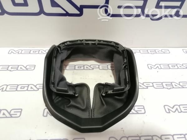 Otros repuestos del interior   A2046820316