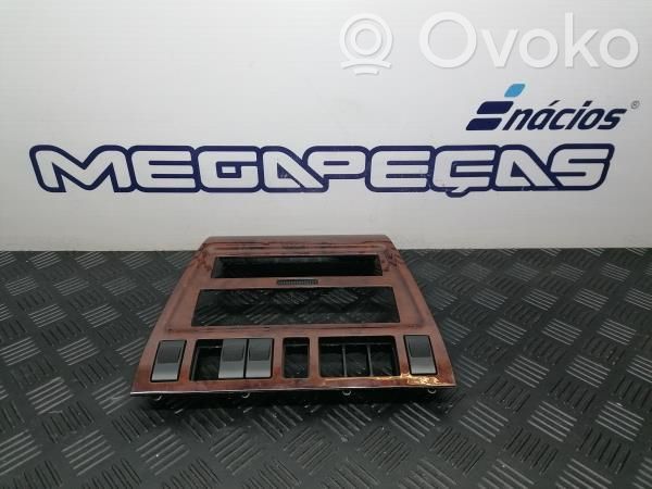 Audi A8 S8 D2 4D Otros repuestos del interior 