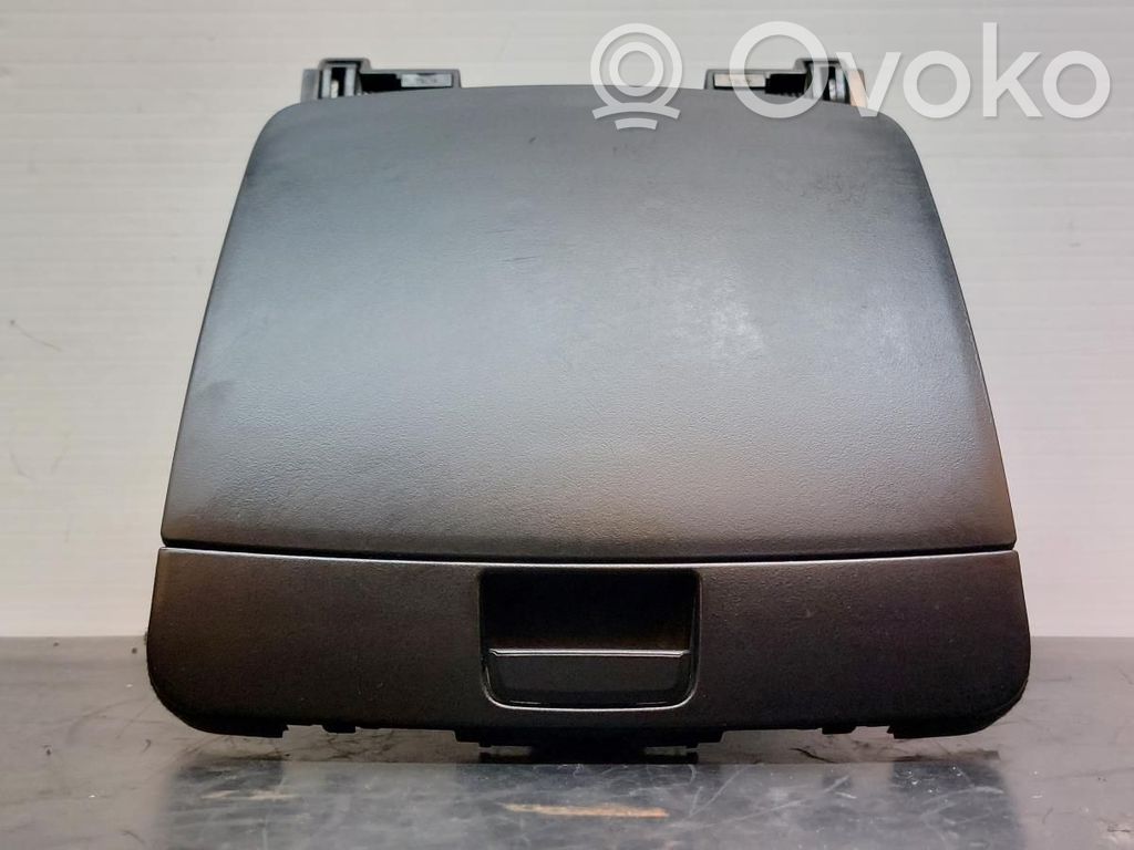 Handschuhfach   847702L000
