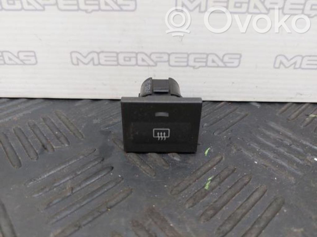 Interrupteur / bouton multifonctionnel   3M5T18C621AB,3M5T18C621AB